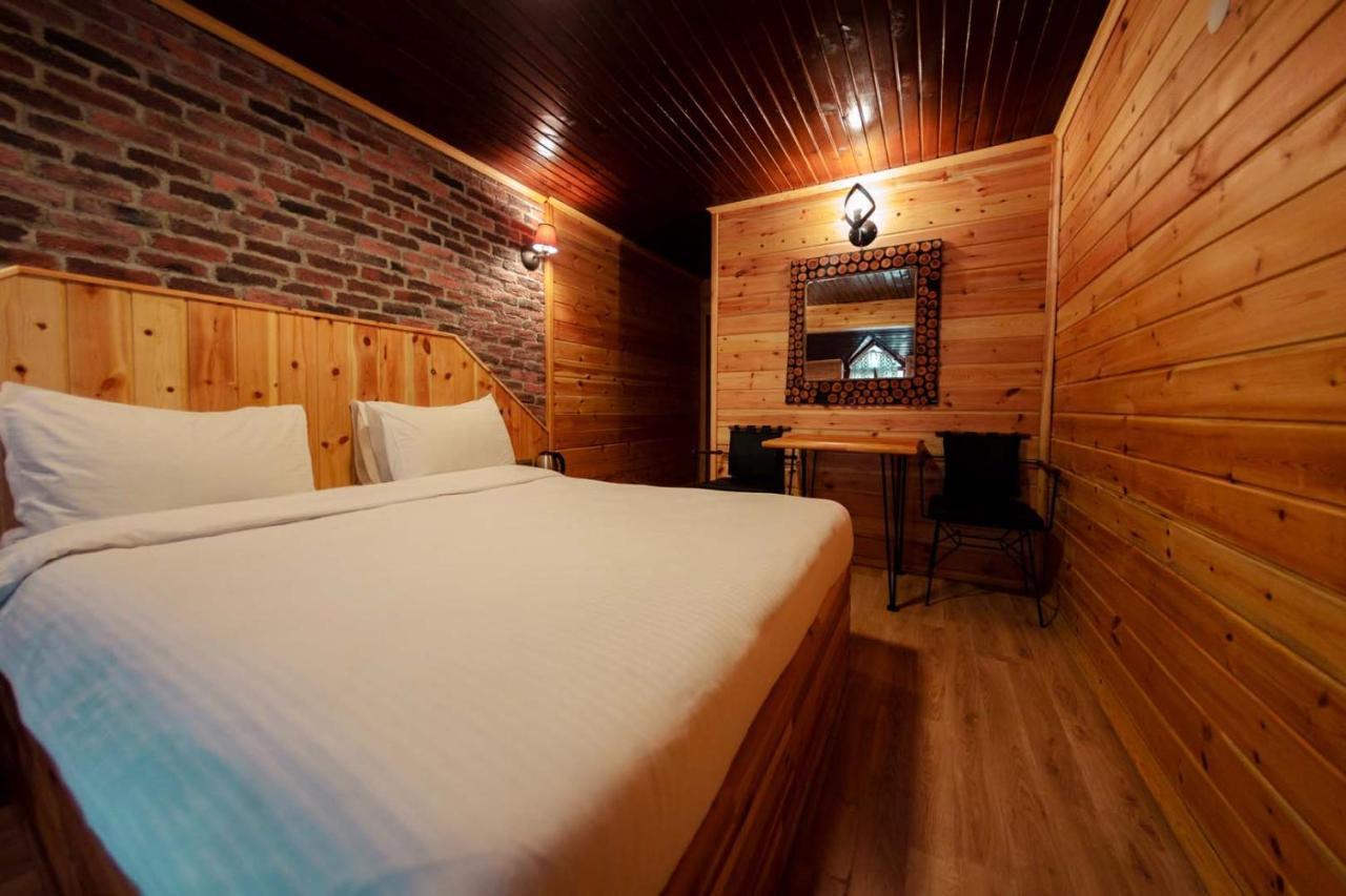 Abant Yayla Dagevi Bed & Breakfast Dereceoren Bagian luar foto