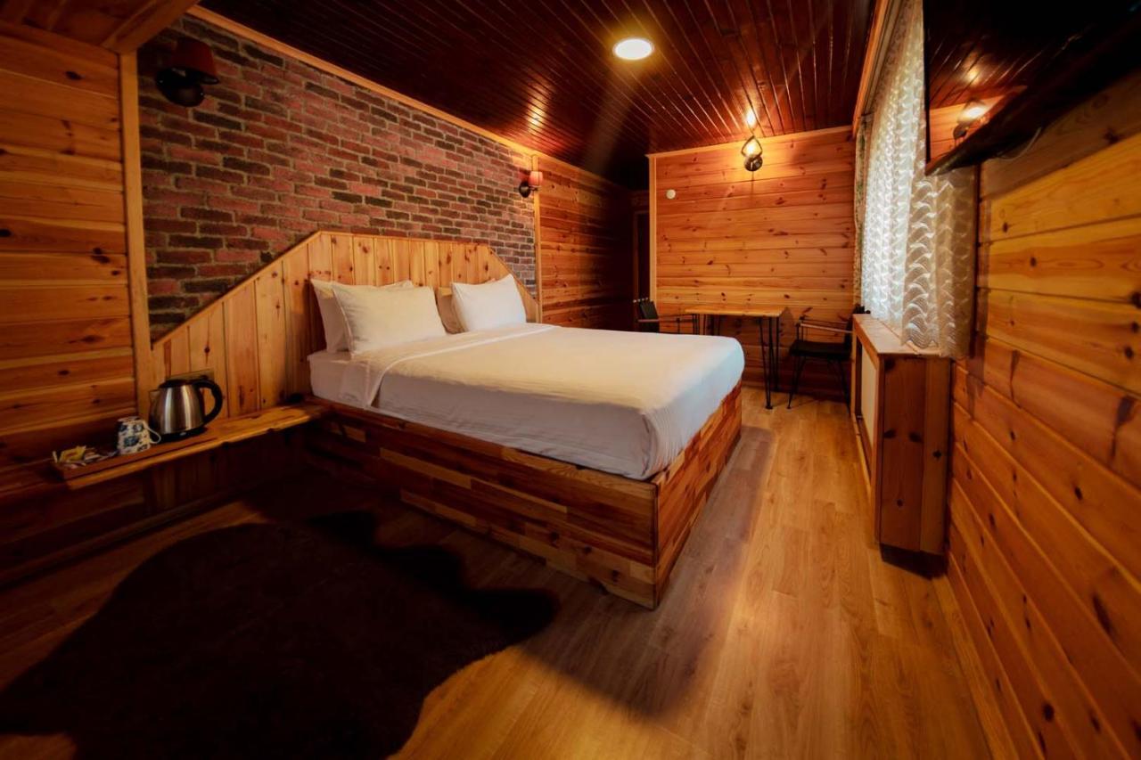 Abant Yayla Dagevi Bed & Breakfast Dereceoren Bagian luar foto